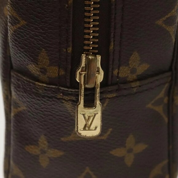 LOUIS VUITTON Monogram Trousse Toilette 28 Clutch Bag - Picture 9 of 16